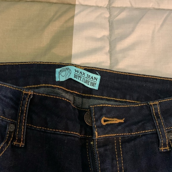 Jeans - Picture 2 of 3